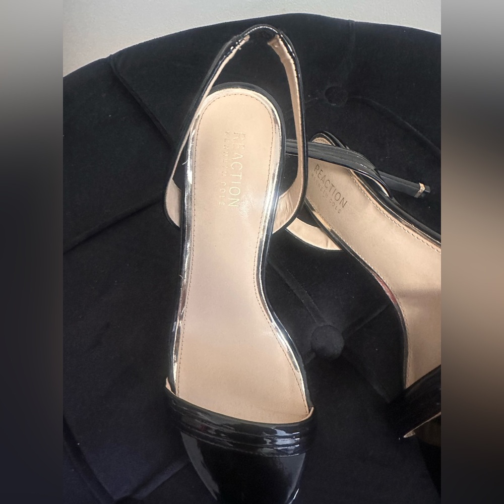 Kenneth Cole Reaction Black Slingback Heels
